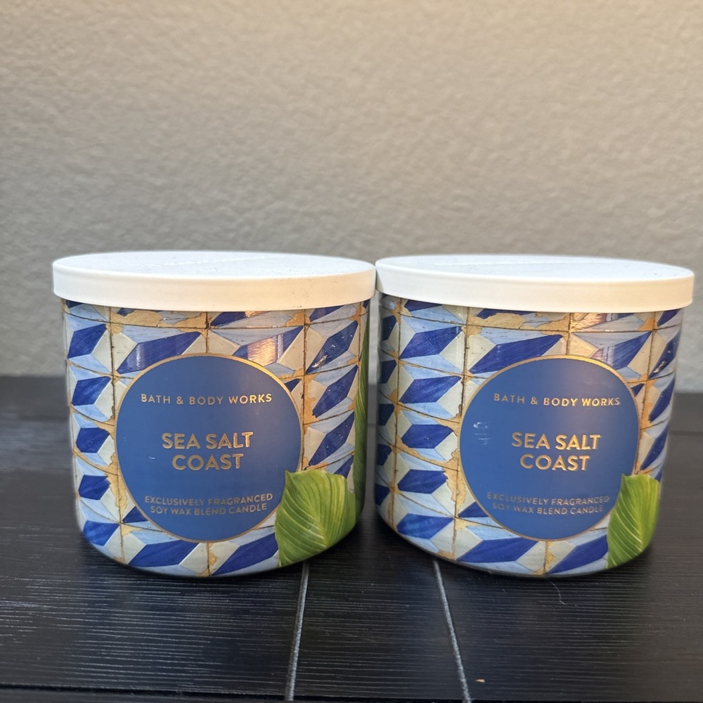 Bath & Body Works SEA SALT COAST 3 Wick SCENTED Candle Set of 2 New!